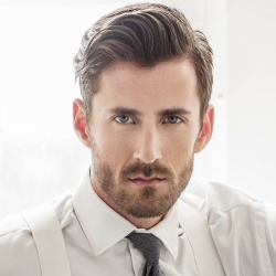 Baritone Hadliegh Adams